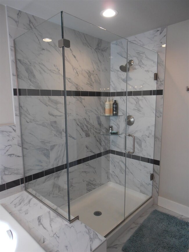 2519 Genevieve Way, Waunakee, WI 53597 - photo 4