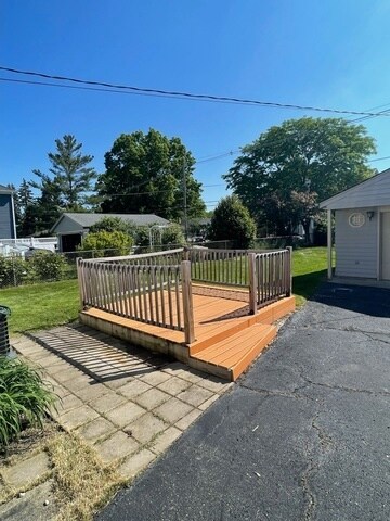 961 S Spring Rd, Elmhurst, IL 60126 - photo 5