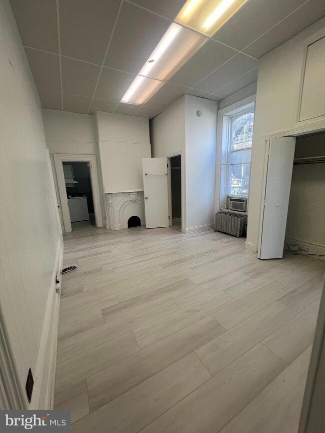 19 N Union St unit 2, Middletown, PA 17057 - photo 4