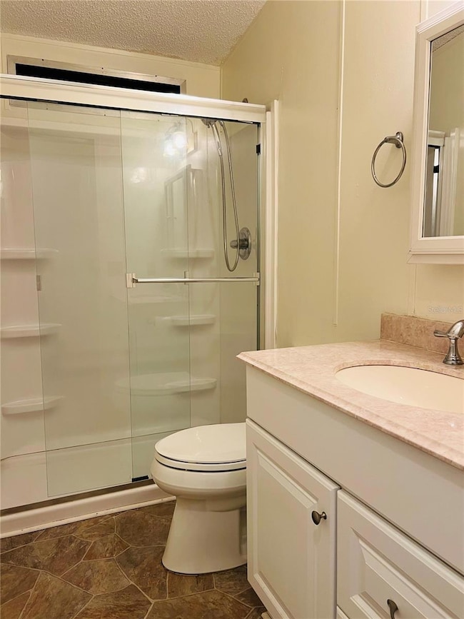 1565 Apache Cir, Tavares, FL 32778 - photo 5