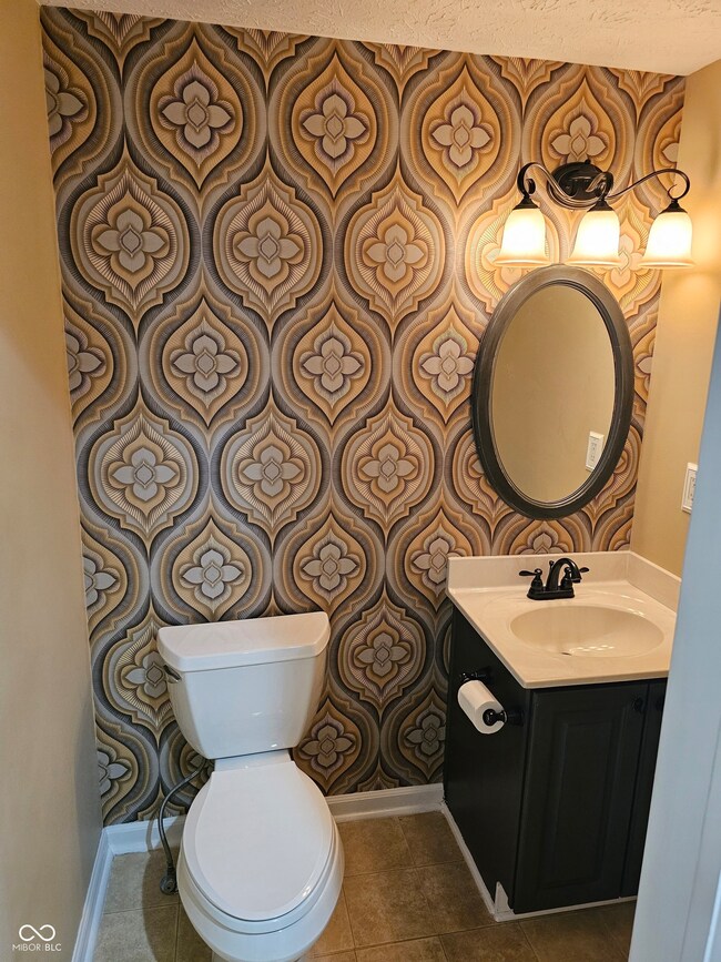 212 Walter St, Carmel, IN 46032 - photo 5