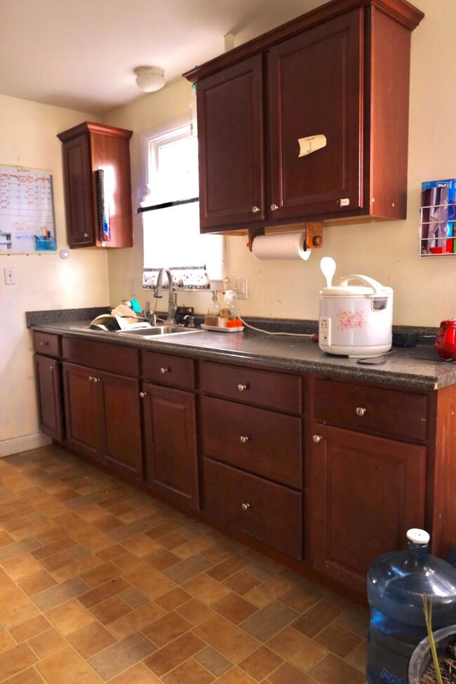 Astor Kitchen