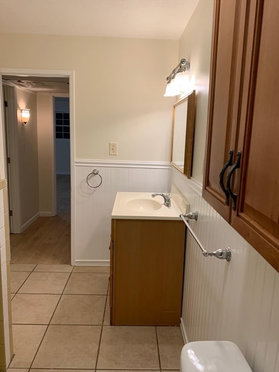 85 Ford St unit E, Methuen, MA 01844 - photo 2