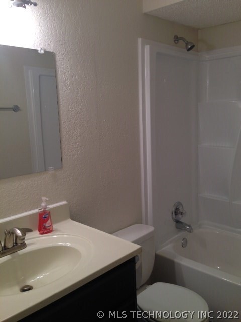 314 E Glenpool Blvd, Glenpool, OK 74033 - photo 5