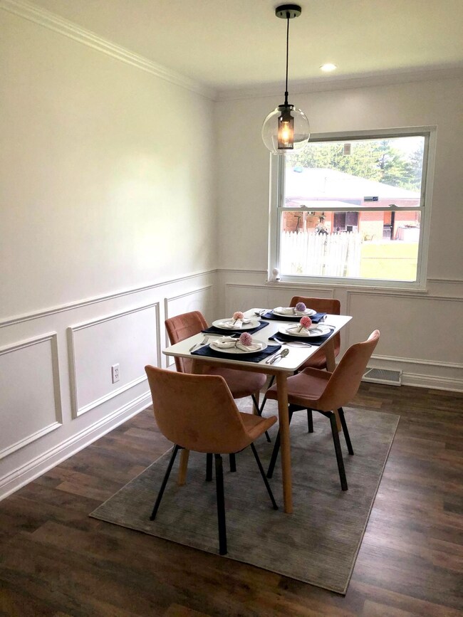 Dinette 2