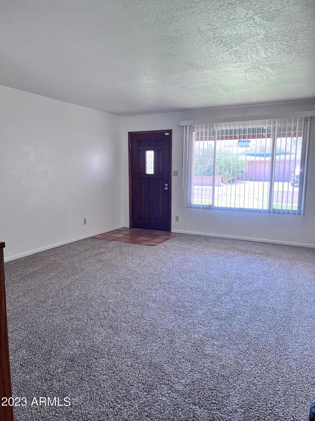 1960 E Cairo Dr, Tempe, AZ 85282 - photo 3