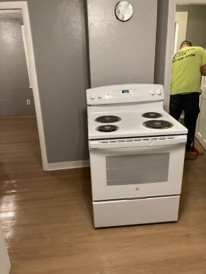 2 Bowen Ct, West Warwick, RI 02893 - photo 5