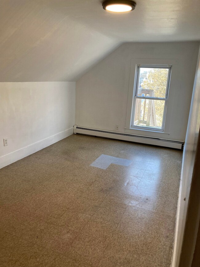 157 Front St unit B, Exeter, NH 03833 - photo 5