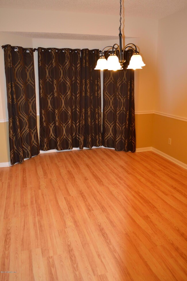 8182 Kilkelly Ln S, Jacksonville, FL 32244 - photo 3