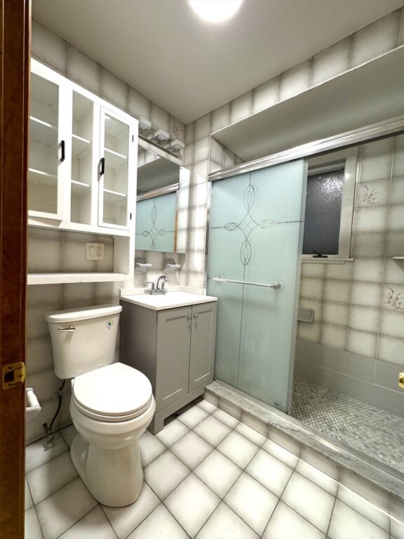 41 Staples Ave unit 1, Everett, MA 02149 - photo 6