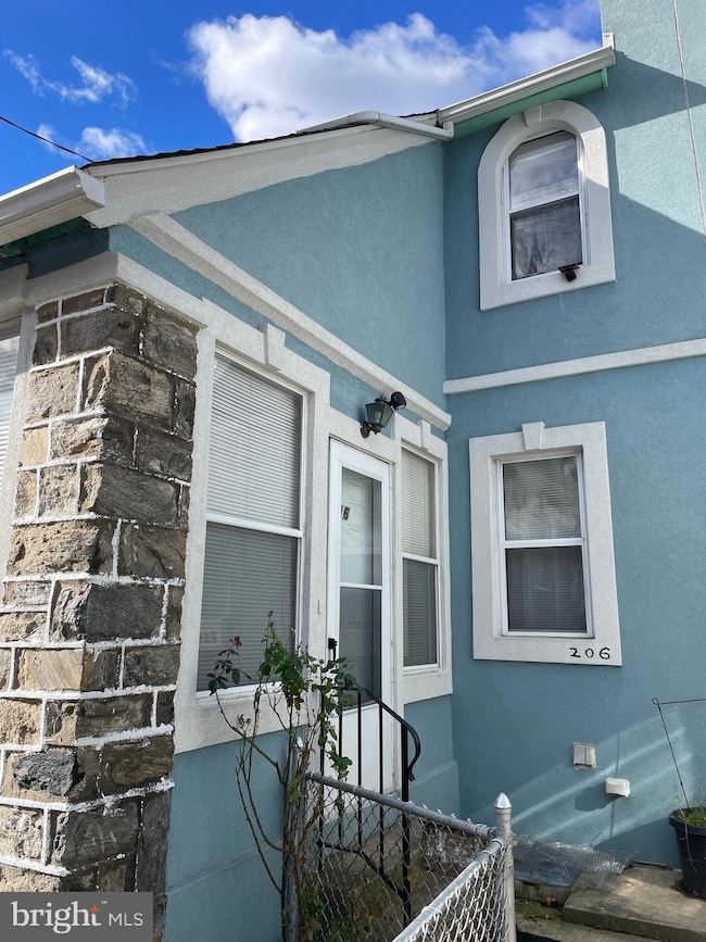 206 Heather Rd, Upper Darby, PA 19082 - photo 3