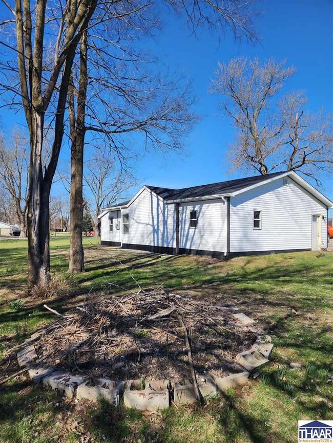 830 N 40th St, Terre Haute, IN 47803 - photo 5