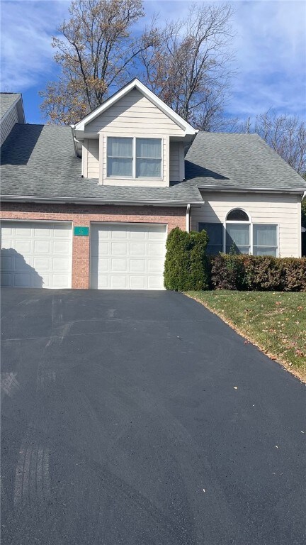 36 Lakeridge Dr unit 102C, Greensburg, PA 15601 - photo 2