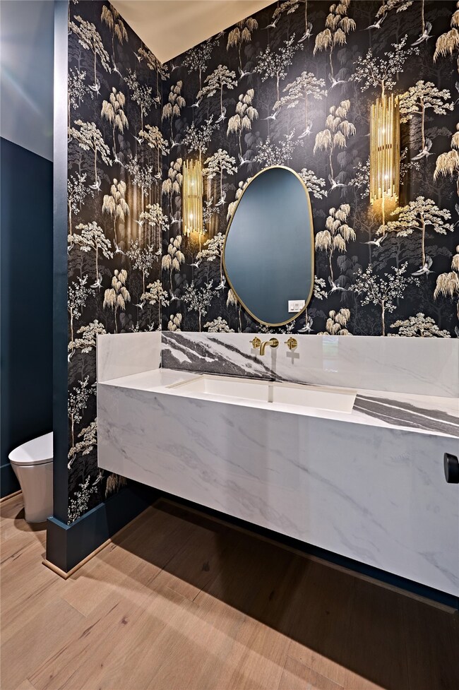 1417 Glourie Dr, Houston, TX 77055 - photo 6