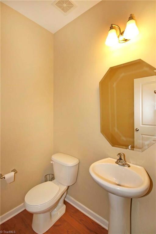 111 Coddington Ln, Statesville, NC 28625 - photo 5