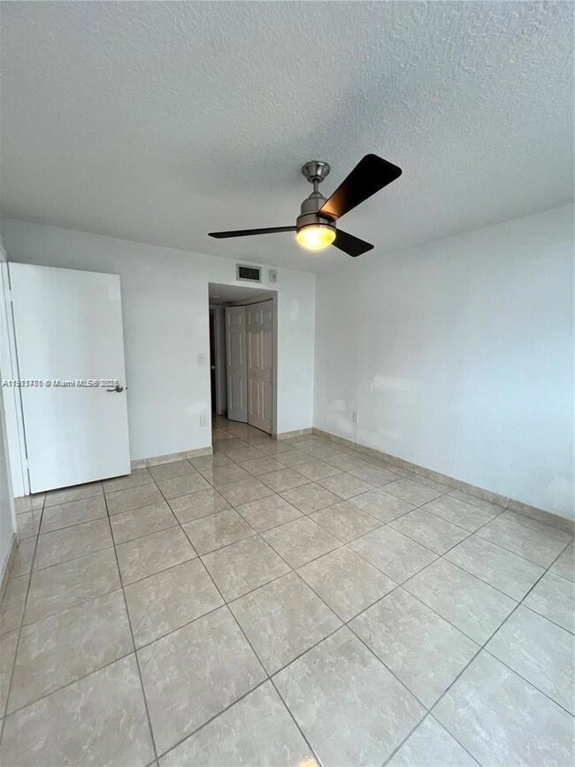 7125 Bay Dr unit 205, Miami Beach, FL 33141 - photo 2