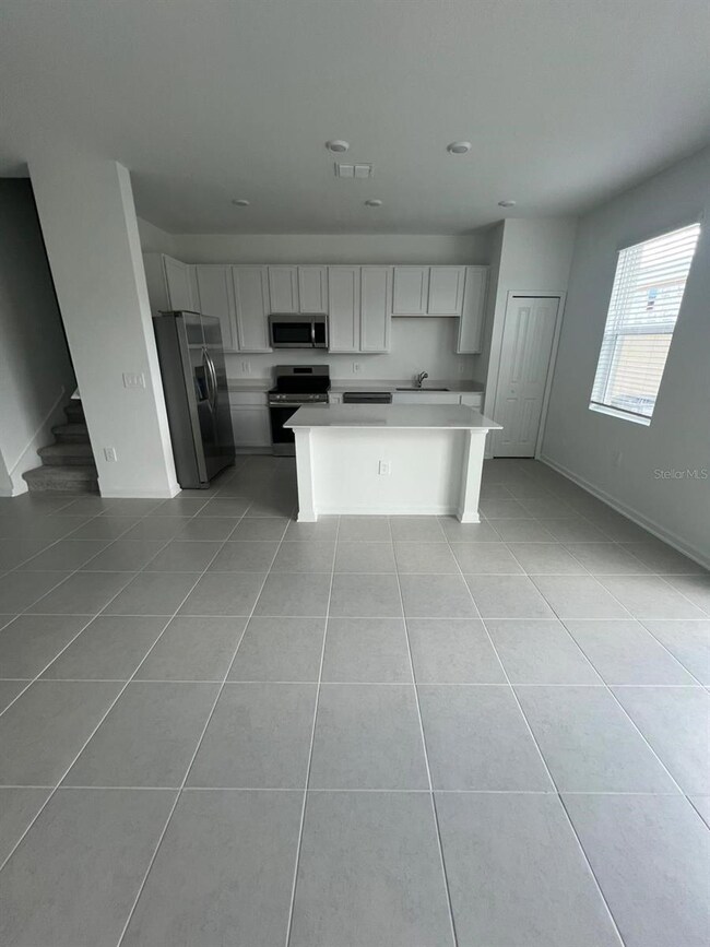 2660 Skyline Loop, Kissimmee, FL 34758 - photo 5