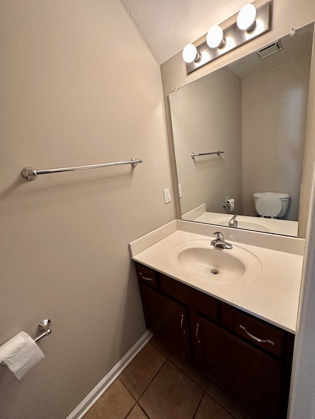 855 Tracy Ln unit 2G, Clarksville, TN 37040 - photo 7