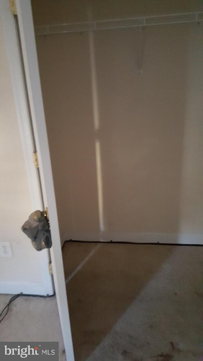 2507 Kent Town Place unit B, Hyattsville, MD 20785 - photo 6