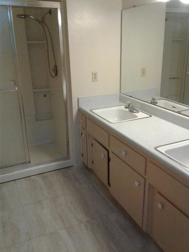 Master bathroom, double sinks.