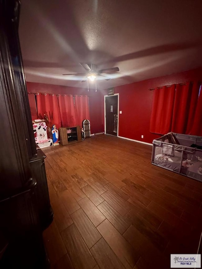 1306 S B St, Harlingen, TX 78550 - photo 4