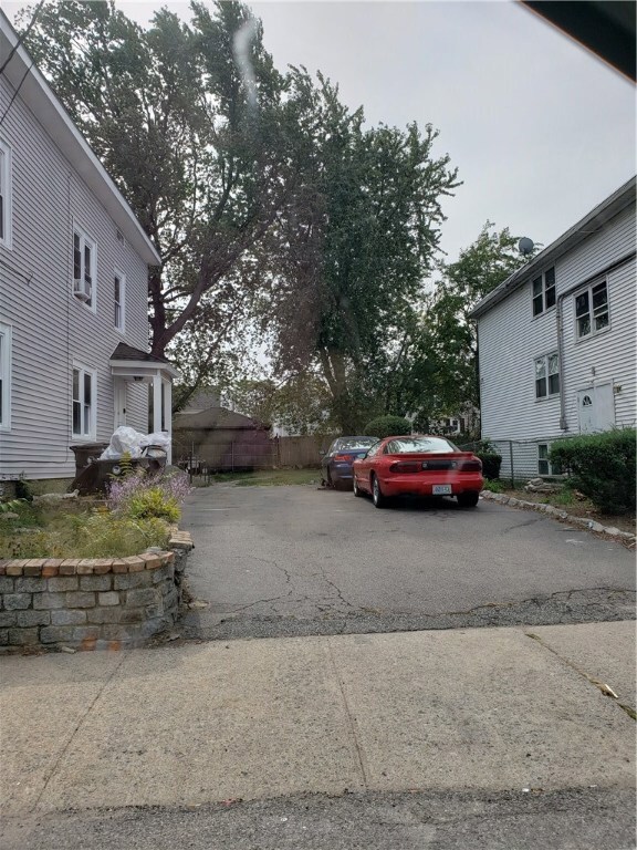 39 Margaret St, Pawtucket, RI 02860 - photo 3