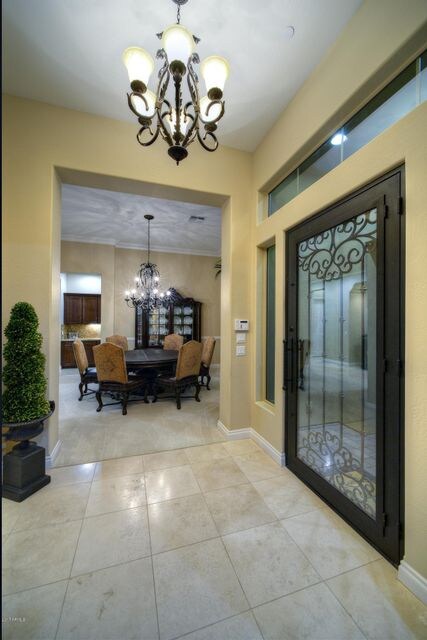 004_Foyer