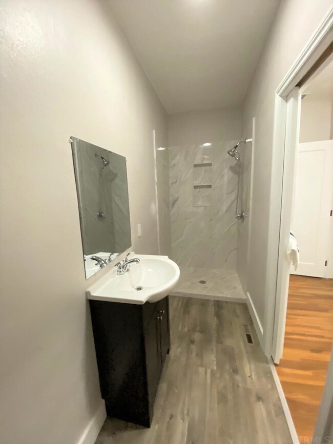 1130 A St NE, Linton, IN 47441 - photo 3