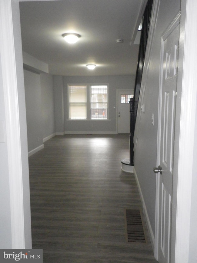 1247 Sheridan St, Camden, NJ 08104 - photo 2
