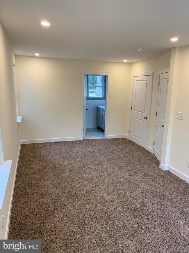 500 W Holly Ave, Oaklyn, NJ 08107 - photo 6