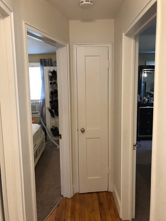 33 Paragon Rd unit 2, West Roxbury, MA 02132 - photo 7