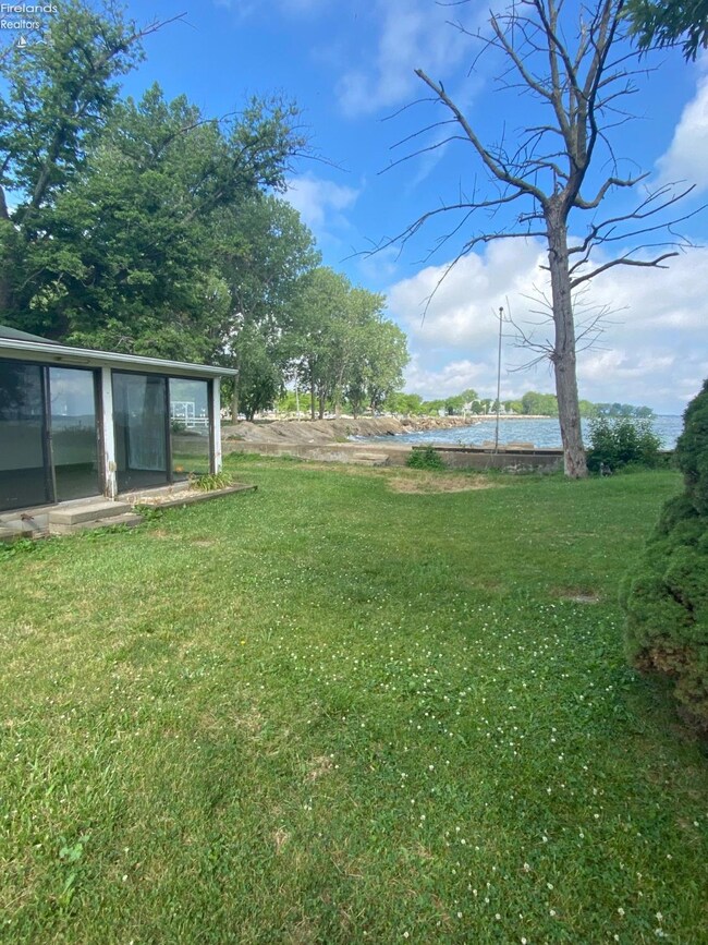 3 Rye Beach Rd, Huron, OH 44839 - photo 5