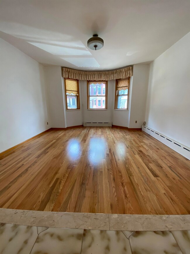 133 Oak St unit 1, Weehawken, NJ 07086 - photo 6