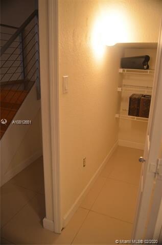 11619 NW 48th Ln, Doral, FL 33178 - photo 7