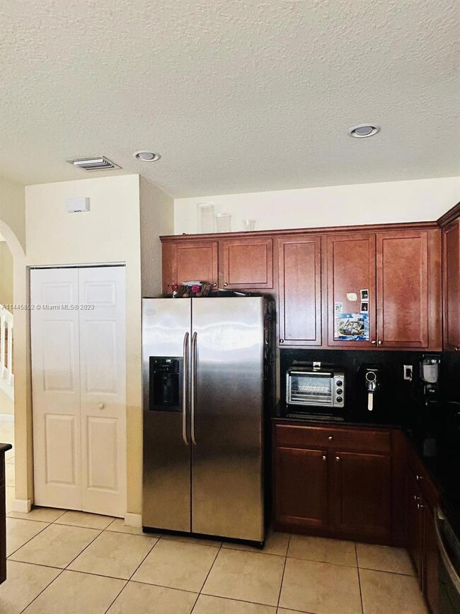 11223 NW 44th Terrace, Doral, FL 33178 - photo 6