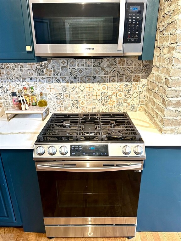 30 Radcliffe Ave unit 2, Providence, RI 02908 - photo 6