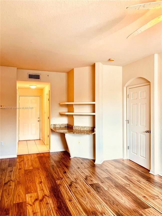 11011 Legacy Ln unit 203, Palm Beach Gardens, FL 33410 - photo 3