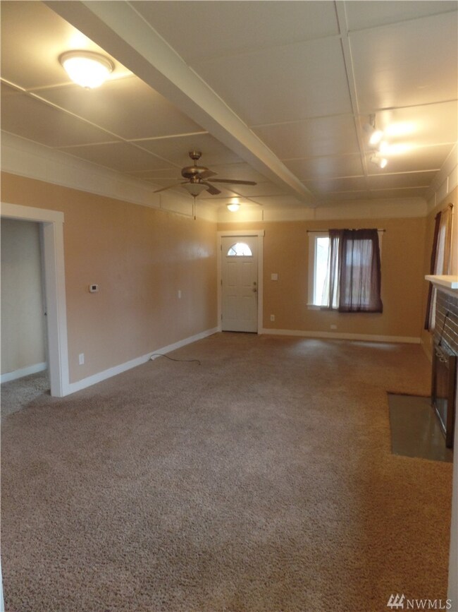 780 SW Cascade Ave, Chehalis, WA 98532 - photo 3