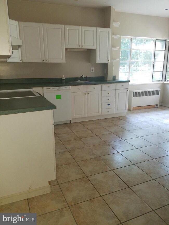 1216 Ednor Rd, Silver Spring, MD 20905 - photo 7