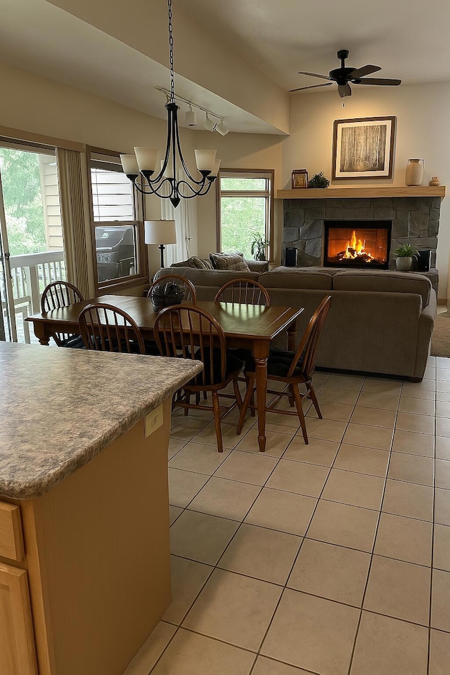 6-DiningLivingroomFireplace-R6