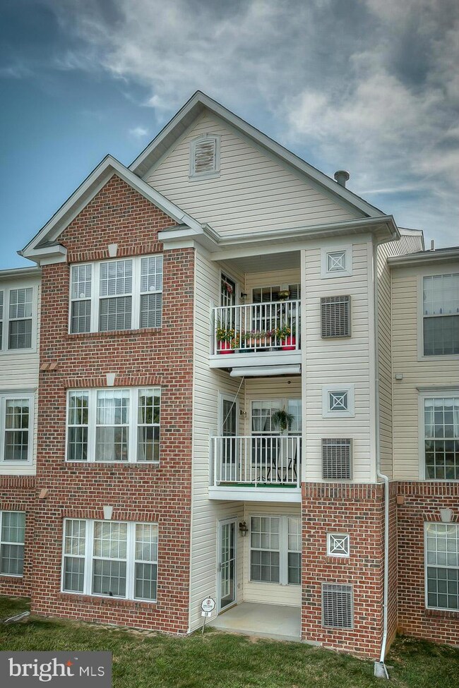 1 Brook Farm Ct unit F, Perry Hall, MD 21128 - photo 4