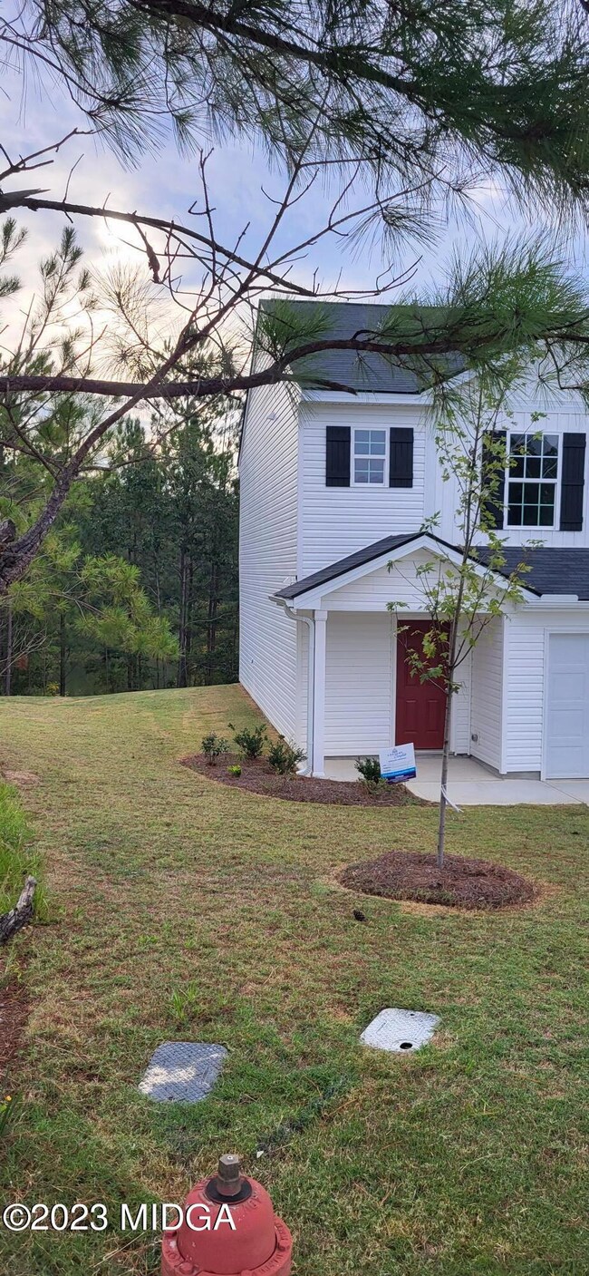 hampton lakes 5