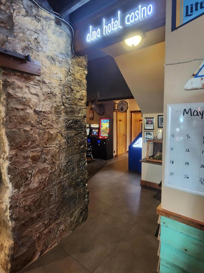Alma Hotel-Casino
