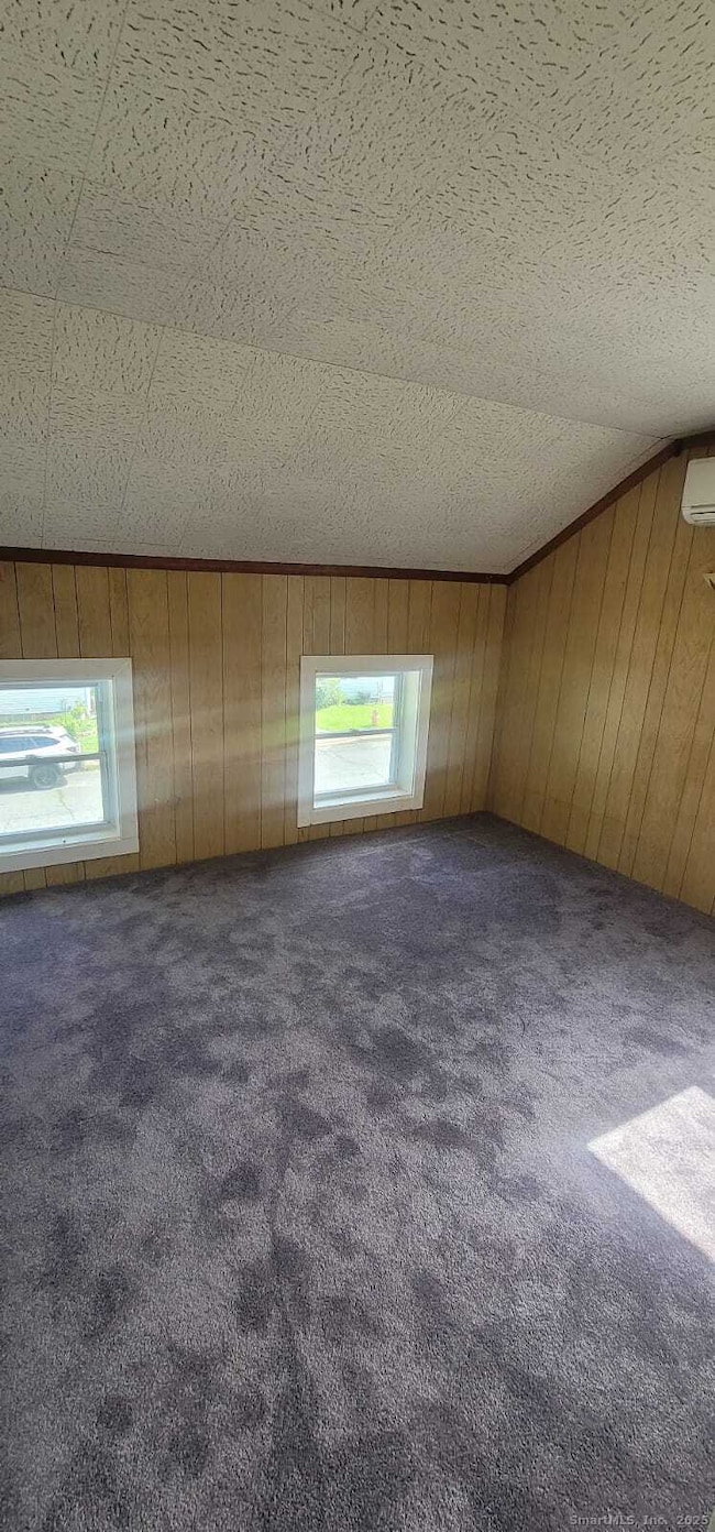 183 High St, Sprague, CT 06330 - photo 4