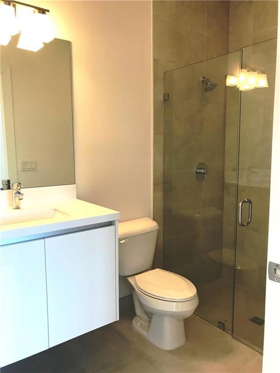 Full bath on ground floor