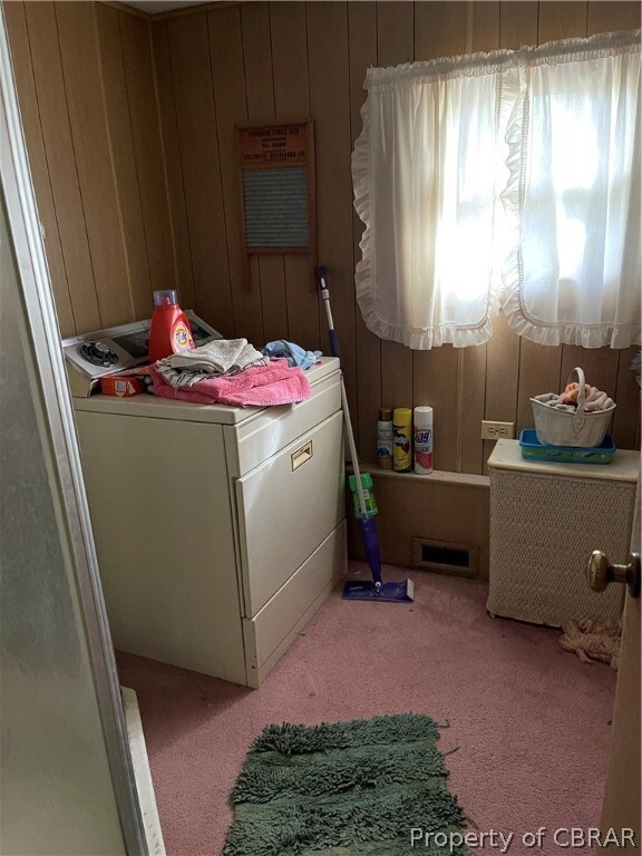 Bathroom/Laundry