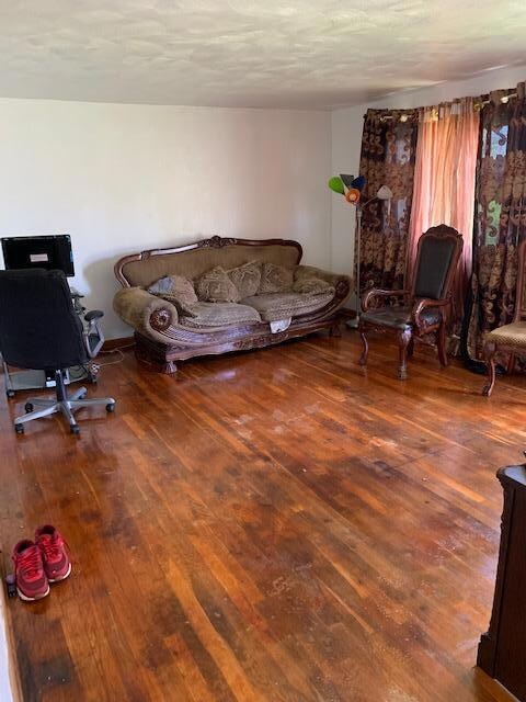 4407 Maize Rd, Columbus, OH 43224 - photo 3