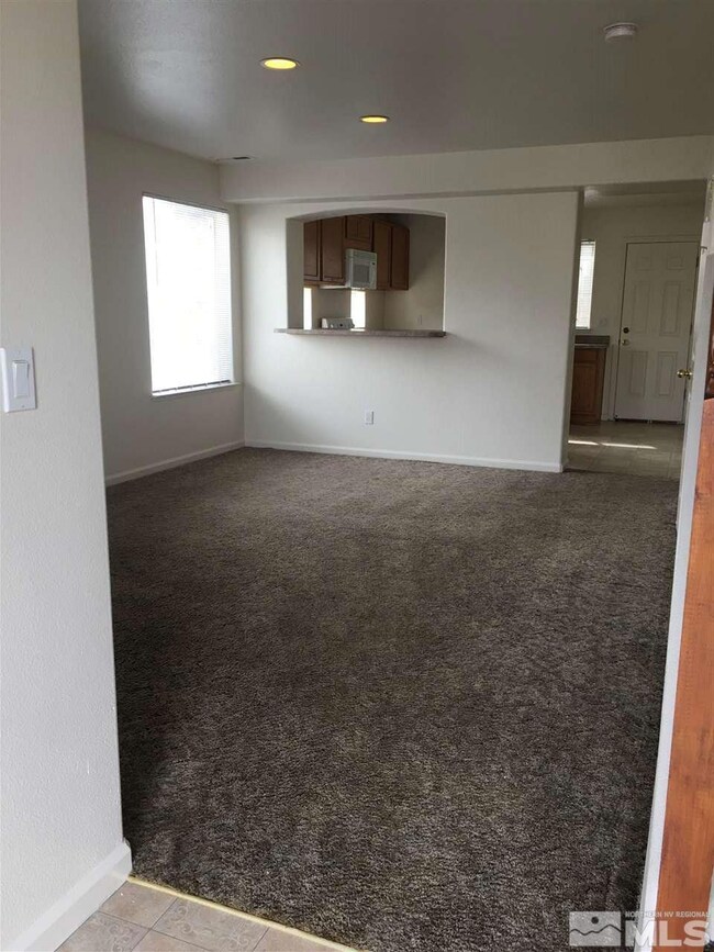412 10th St unit A, Sparks, NV 89431 - photo 3