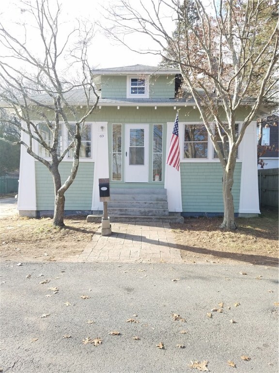 69 Benefit St, Warwick, RI 02886 - photo 2