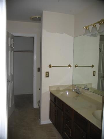 67 Ester Ln unit 11, Manchester, TN 37355 - photo 7